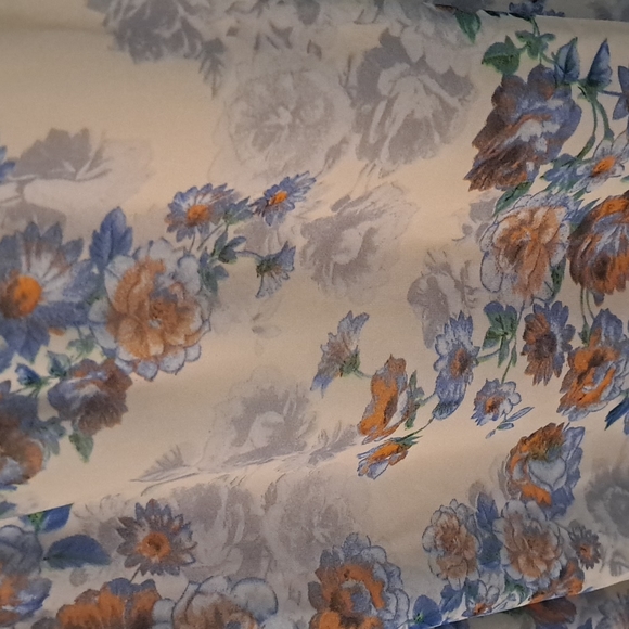 Cute Lace and Floral Strapless Dress - Picture 3 of 7